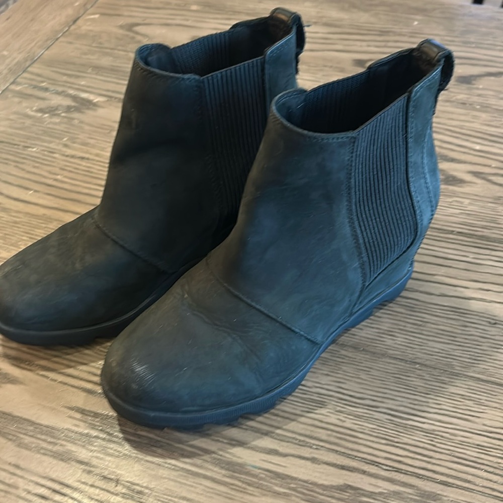 Sorel Boots in size 8